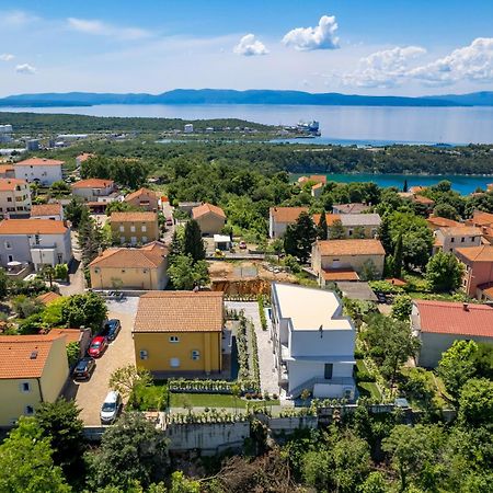 Appartments Adriatic Omišalj Zewnętrze zdjęcie