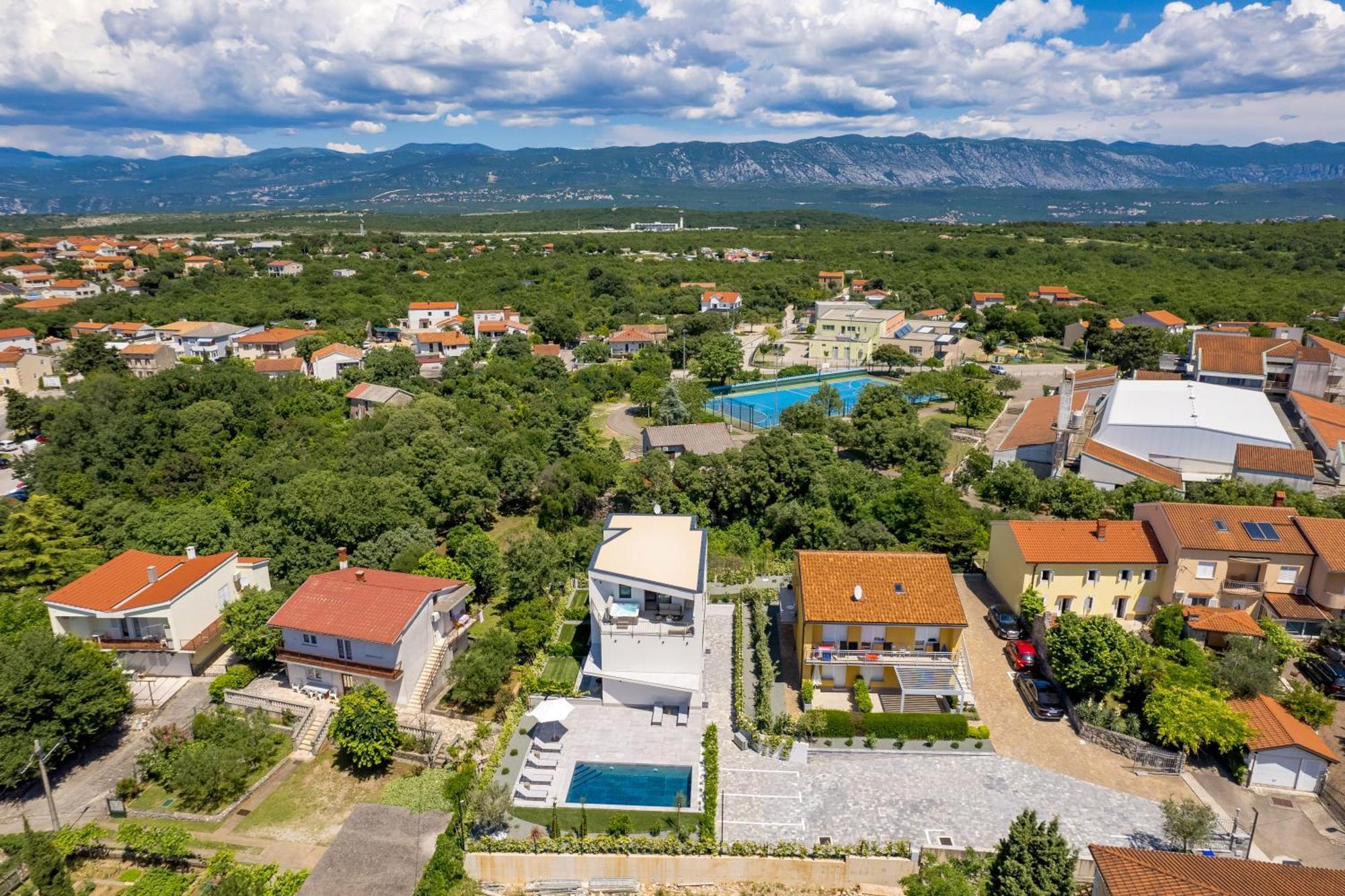 Appartments Adriatic Omišalj Zewnętrze zdjęcie