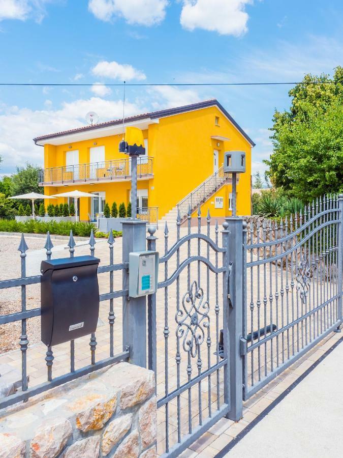 Appartments Adriatic Omišalj Zewnętrze zdjęcie