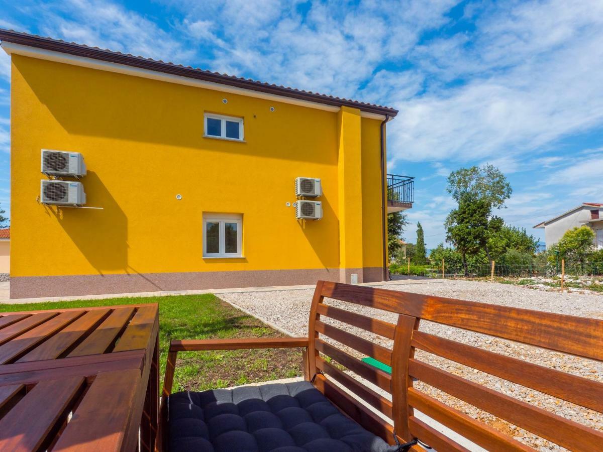 Appartments Adriatic Omišalj Zewnętrze zdjęcie
