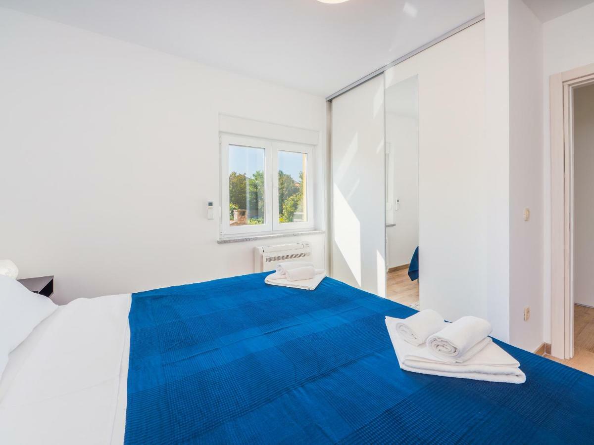 Appartments Adriatic Omišalj Zewnętrze zdjęcie